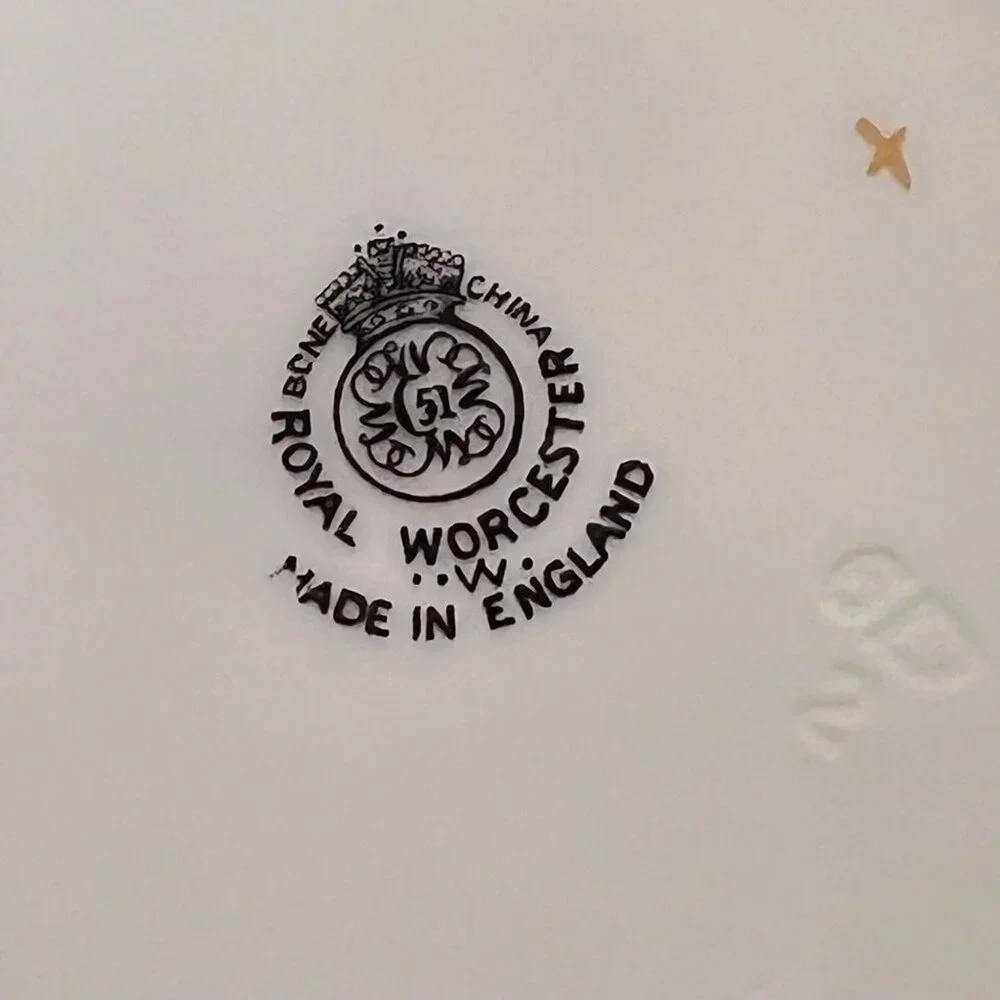 Royal Worcester Regency Red Espresso Demitasse Cups Saucers Sunburst Set Of 4 - Picture 7 of 16